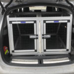 Skreddersydd hundebur til BMW X1 Hybrid