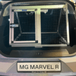 Skreddersydd hundebur til MG Marvel r